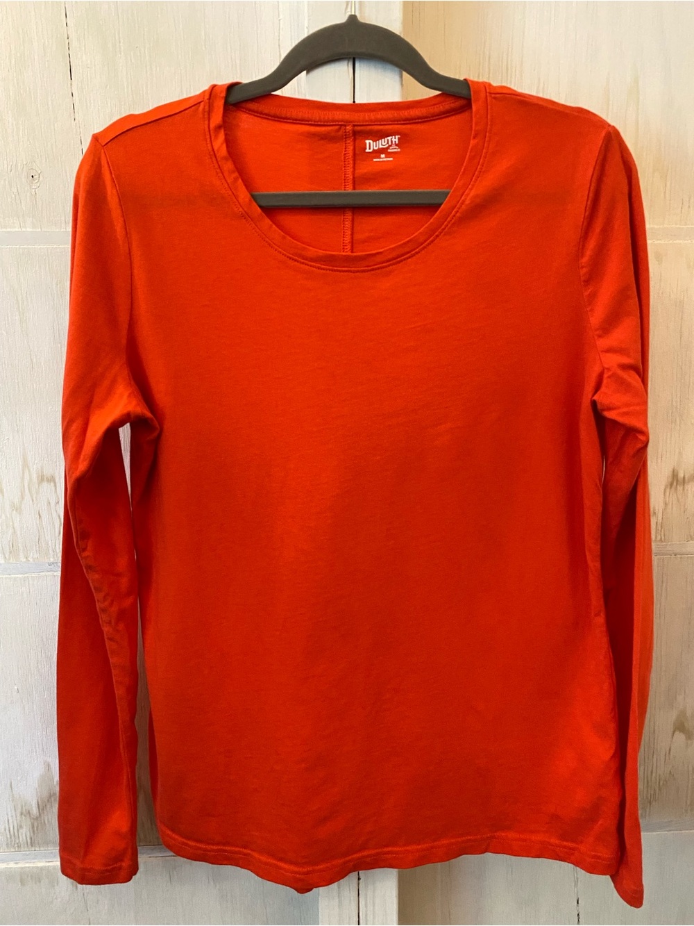 Duluth Trading Co Women's Long-Sleeve Scoop Neck Tee Coral Medium
